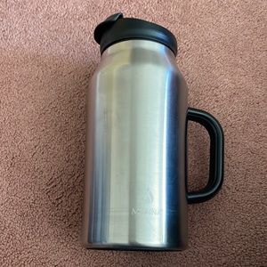 Talhydration  Manna stainless 40 thermal with handle black trim sip lid waterjug